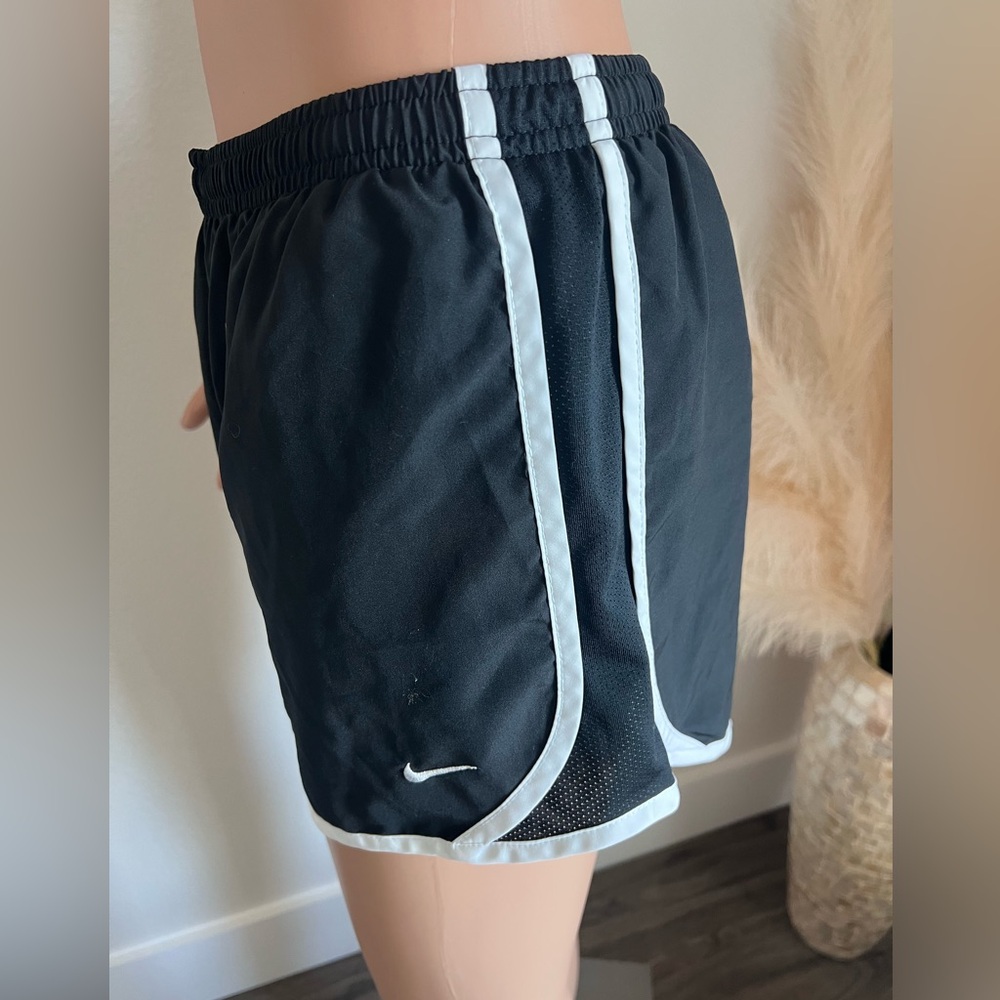 Nike kids Dri-Fit Brief-Lined Running Shorts in XL